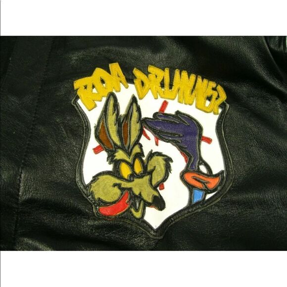 Looney tunes Jeff Hamilton starter varsity - Picture 2 of 5